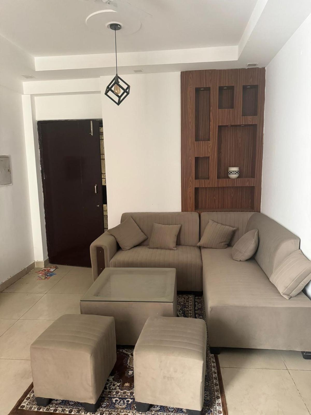 Visitor Stop Greater Noida Εξωτερικό φωτογραφία